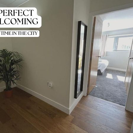 Ultra-Luxury City Centre 2 Bed Apartment, With Free Parking Cardiff Eksteriør bilde