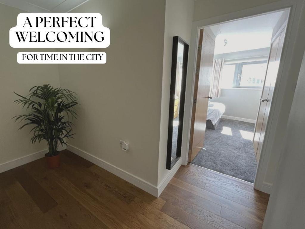 Ultra-Luxury City Centre 2 Bed Apartment, With Free Parking Cardiff Eksteriør bilde